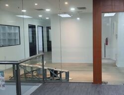 North Bridge Centre (D7), Office #457897781